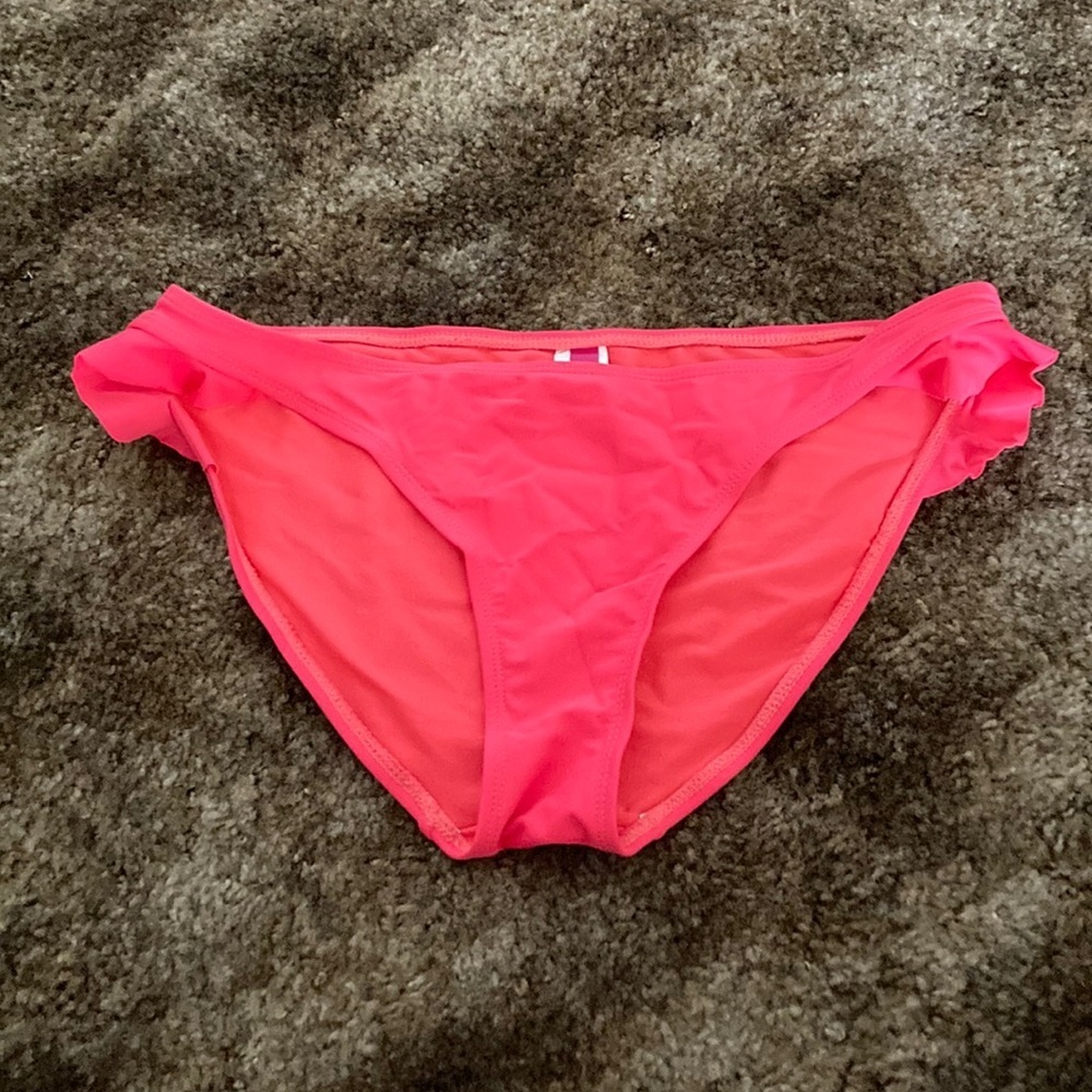 Coral/Pink Bikini Bottoms with a Ruffle on the sides Size Large
